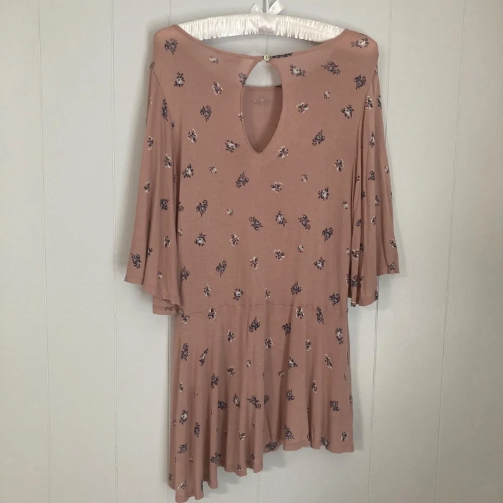 Lucky Brand Floral Smock Tunic Top size Medium - Picture 2 of 9